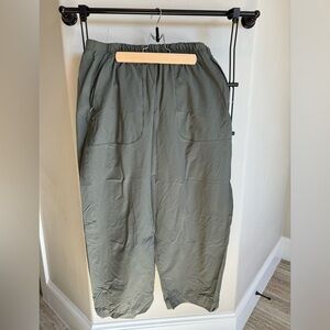 lululemon athletica Olive barrel leg Pants